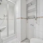 2-bed, 2-bath